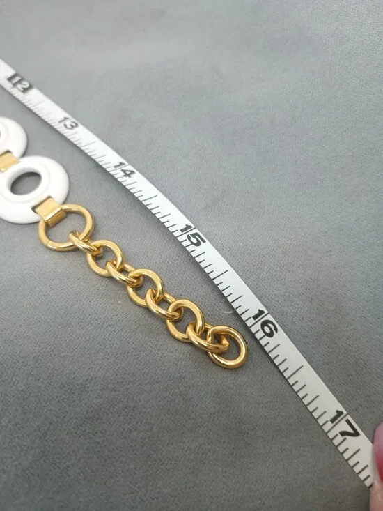 Vintage Monet White Enamel Rings Chain Choker Gold Tone Necklace 16" - Picture 6 of 6